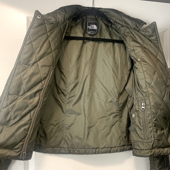 The North Face Women’s Small Quilted Puffer Jacket Zip Button Olive Green - Picture 6 of 7